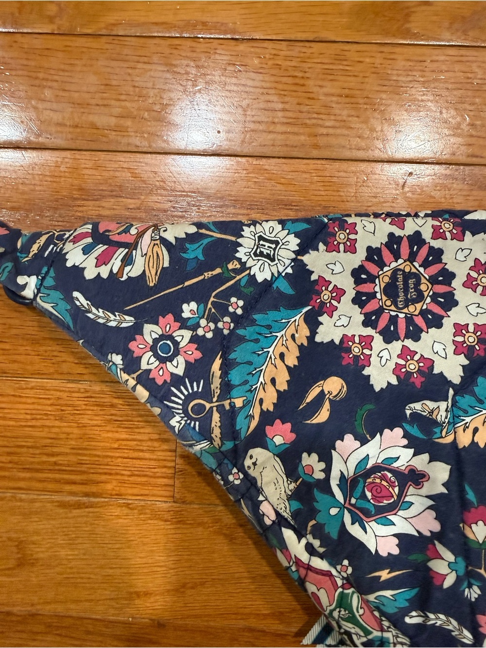 Vera Bradley Navy Floral Quilted Crossbody Sling Bag - Picture 10 of 15
